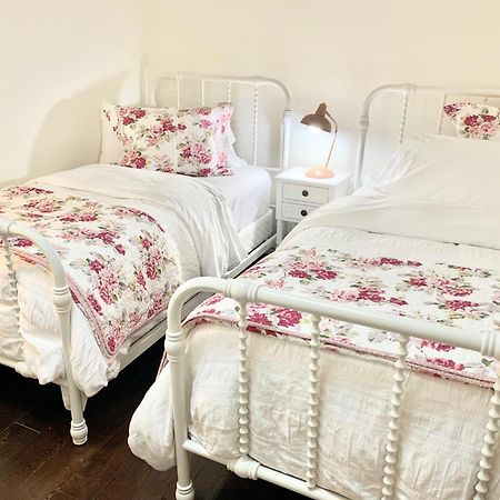 Plantation House Bed & Breakfast Port Hope Exteriör bild